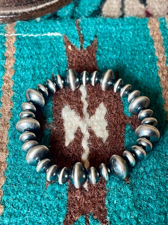 Vinita Cowboy Navajo Handmade 6mm-8mm Sterling Silver Beaded Stretch Bracelet