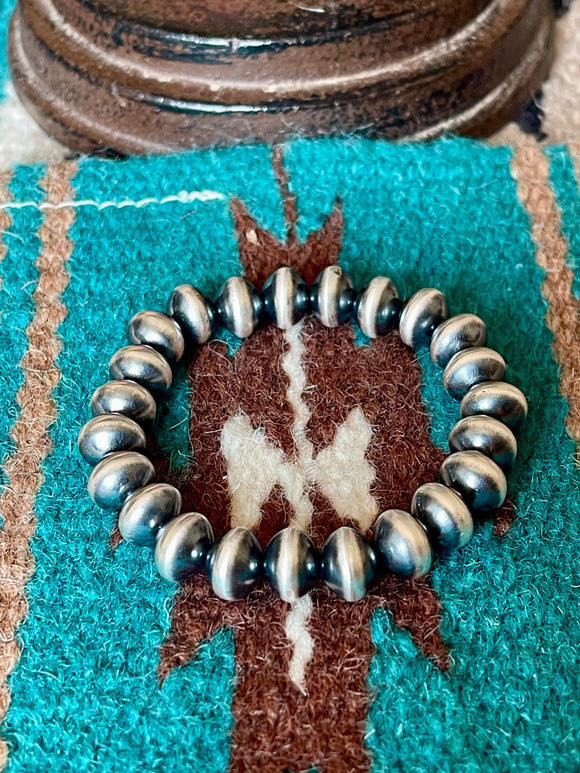 Vinita Cowboy Navajo Handmade 8mm Sterling Silver Beaded Stretch Bracelet